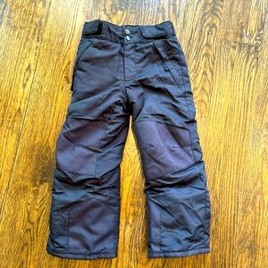 Black snow pants, unisex